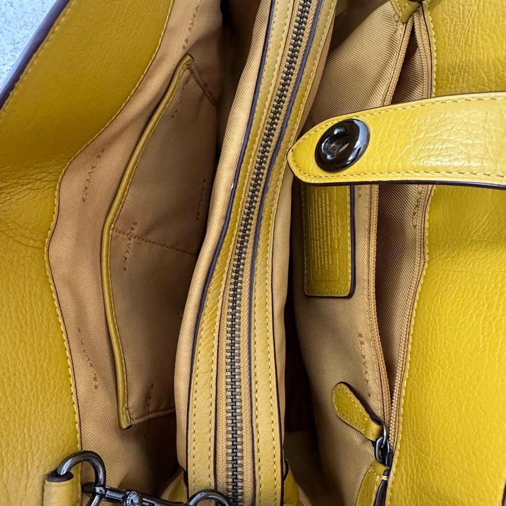 Coach Mercer Genuine Leather 2 Way Satchel Bag - Picture 8 of 12
